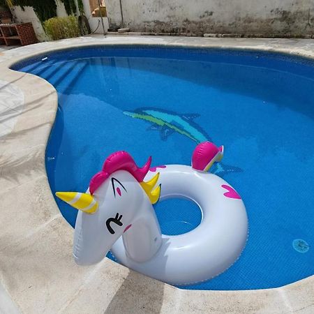Estupenda Villa En Las Afueras Colmenar de Oreja Bagian luar foto